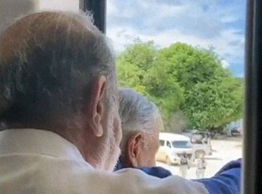 AMLO y Slim supervisan   tramo del Tren Maya