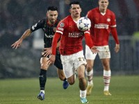 PSV derrotó 1-0 Lens y sigue en la Champions