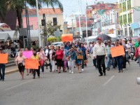 Jubilados contra el ISSTE; se manifiestan