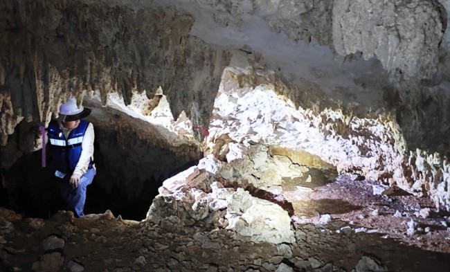 Descubren gruta ancestral  en el tramo 5 del Tren Maya