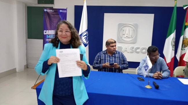 Se registra Silvia Cano González para la candidatura al gobierno, por el PAN