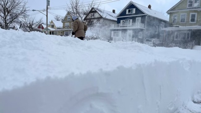 Deja tormenta invernal miles de afectados en EU; hay muertos