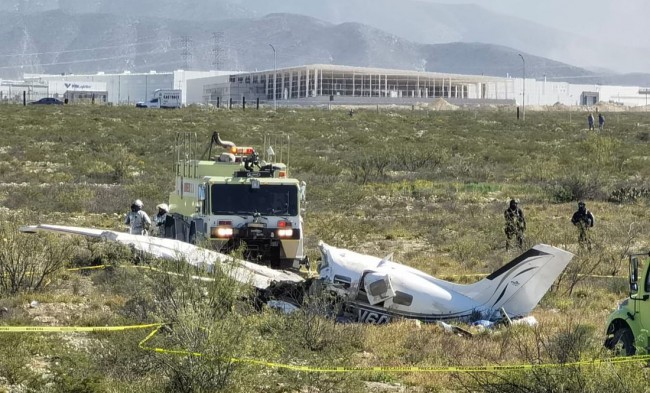 Mueren cuatro personas  en desplome de avioneta fue cerca del aeropuerto