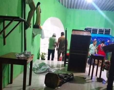 Roban en iglesia y destruyen imágenes