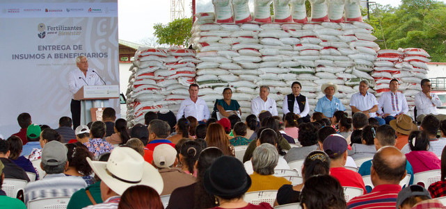 Beneficia Agricultura a 26 mil productores con fertilizantes