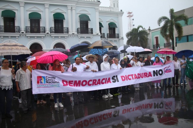 Tabasco también se suma a marcha por la democracia