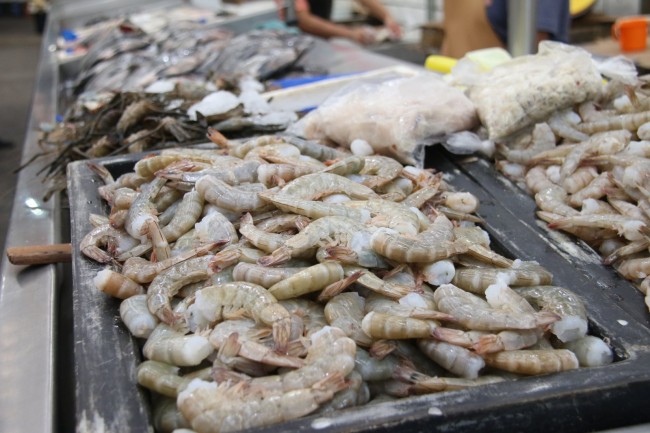 Por Cuaresma mejoran ventas de expendedores de pescados y mariscos