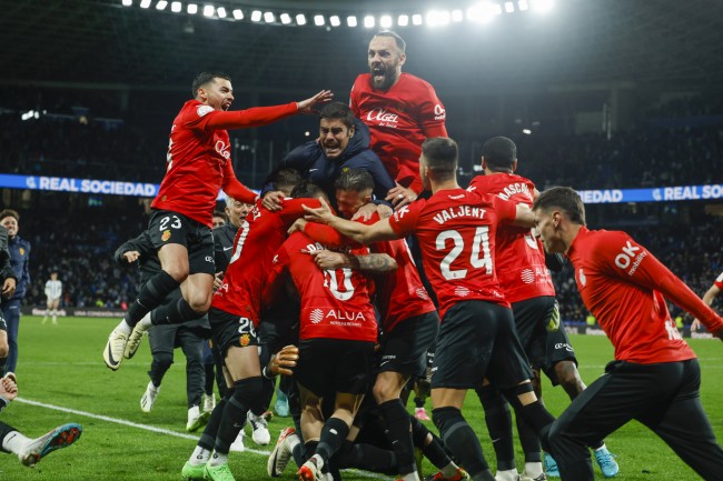 En penales Javier Aguirre mete al  Mallorca a la final de la Copa del Rey