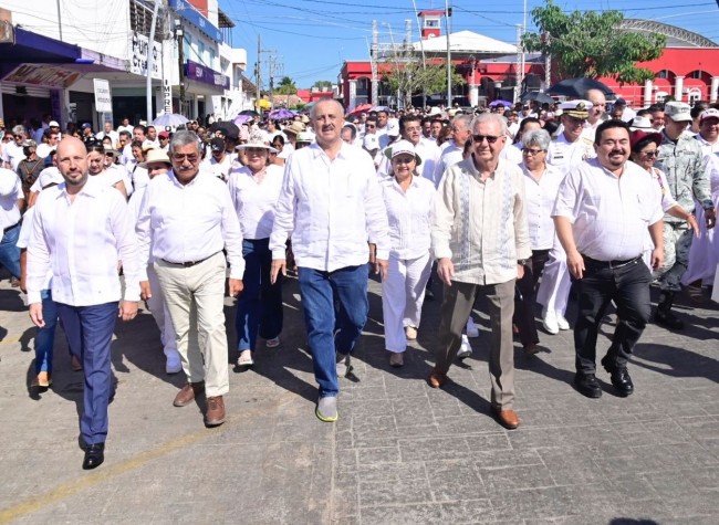 Celebran 111 aniversario de Marcha de la Lealtad