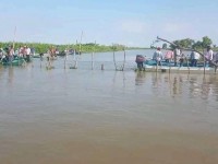 Cooperativistas de pescadores  bloquean río El Maluco en Centla