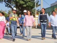 Cumple Centro con introducción de tubería del Acueducto