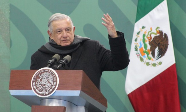 INE ordena a AMLO bajar mañanera