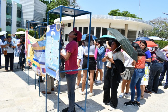 Eclipse solar 2024 enmarca la reanudación  de actividades en la alma mater de la UJAT