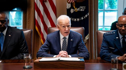 Firma Biden orden ejecutiva para el cierre de la frontera con México