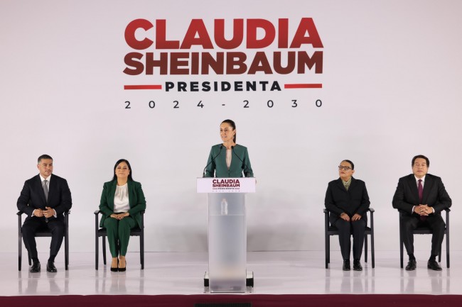 Presenta Sheinbaum el tercer bloque de su gabinete