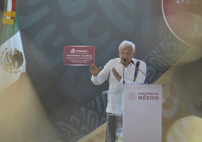 En ‘Dos Bocas’, hay una refinería de calidad: AMLO