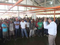 Habrá un gobierno que garantizará a los empresarios mayores apoyos y seguridad a sus inversiones, afirmó el precandidato al Gobierno.