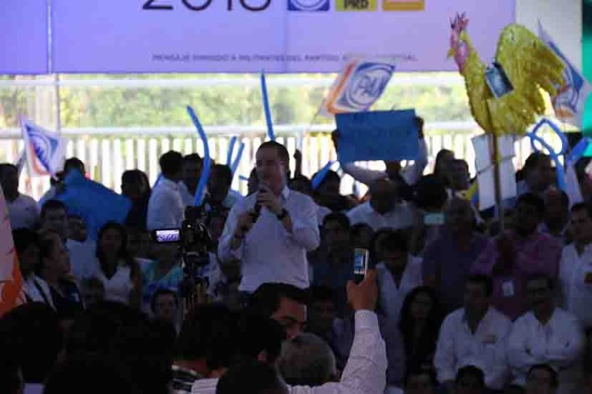 Ofrece cambio con  visión de futuro