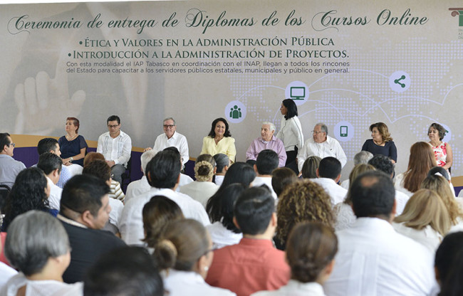 Profesionalización eleva la calidad del servicio público