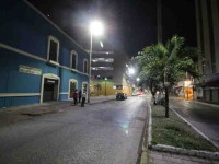 Masiva colocación de luminarias LED
