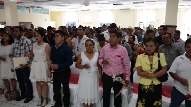Habrá boda colectiva en el “Domo Cultural”
