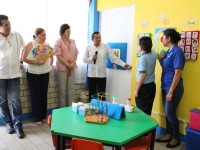 Visita presidenta del DIF el Centro de Atención Múltiple
