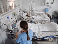 Tiene Salud déficit de 250  enfermeras en el Estado