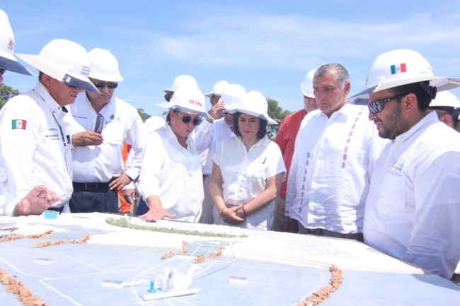 Avanza conforme a programa obra de refinería en Dos Bocas