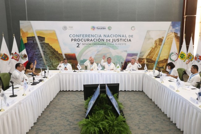 Se reúnen procuradores  y fiscales del Sur-Sureste