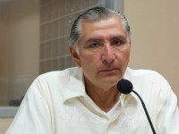 Ya hay demandas contra ex funcionarios: Adán
