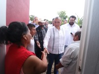 Dotan de vivienda digna a los indígenas choles