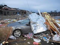 Tornados azotan Tennessee