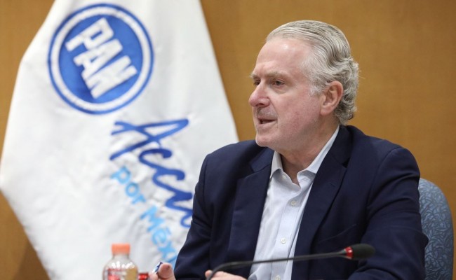 Ratifican a Santiago Creel presidente de la Mesa Directiva de la Cámara de Diputados