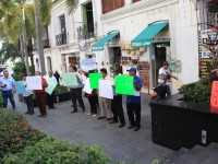 Piden taxistas de Teapa más placas