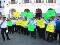 Exigen taxistas concesiones para choferes con mayor antigüedad