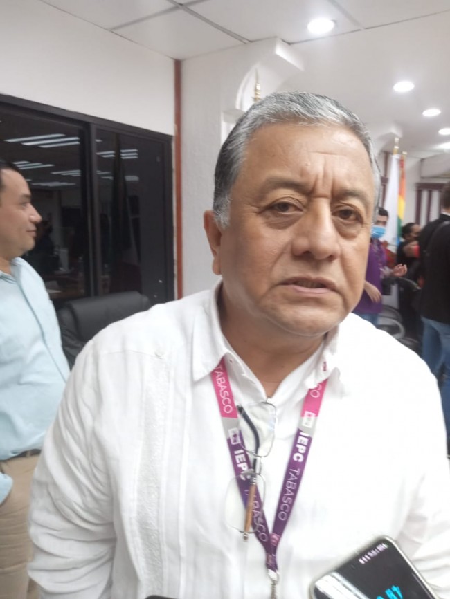 Analizan perfiles para elegir a funcionario del IEPCT