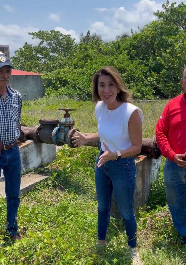 Urge reparar  la bomba de agua en Sánchez Magallanes