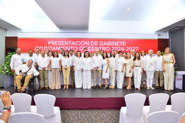 Presenta Yolanda Osuna su gabinete para el periodo 24-27