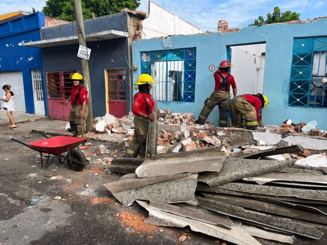 Colapsa techo de una casa en Atasta