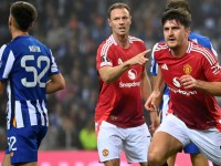 Manchester United rescata  el empate de forma agónica