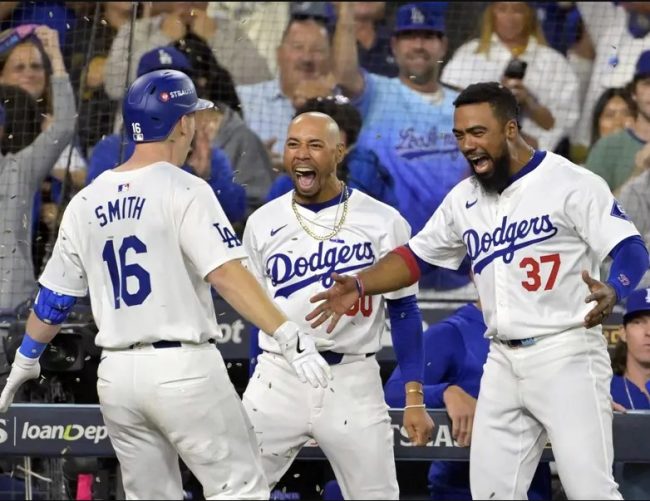 Dodgers vs Yankees