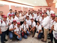Programas sociales generarán empleos permanentes: May