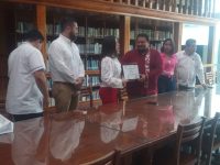 Entregan reconocimiento a la Asociación Civil ‘Hagamos Latir Carmen’, en el Congreso