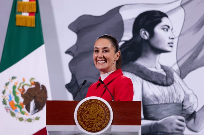 Destaca Sheinbaum logros económicos de los gobiernos de la 4T