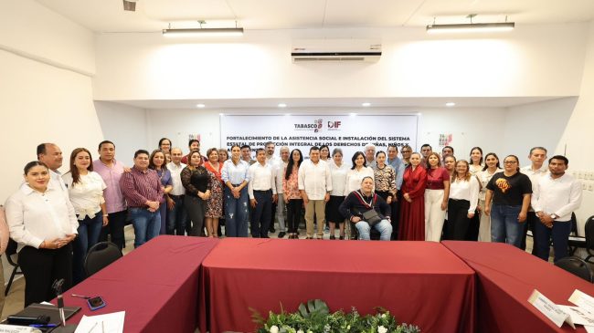 Javier May convoca a sumar esfuerzos en favor de la infancia