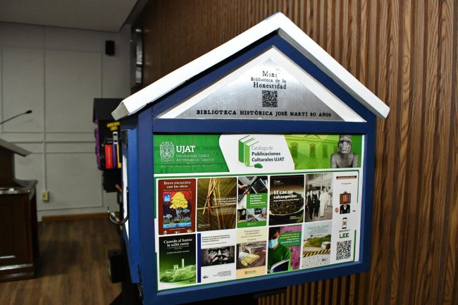 Mini Bibliotecas de la Honestidad fomentan la lectura y los valores