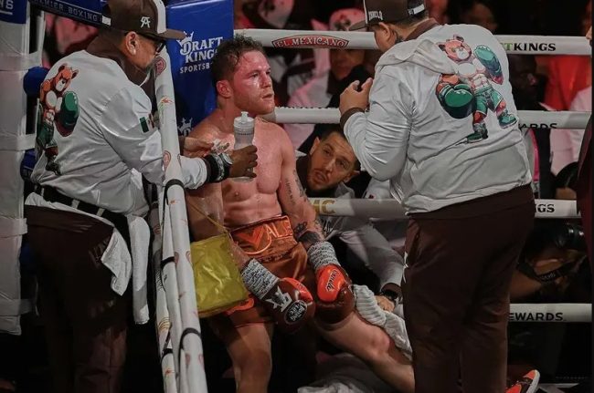 Crawford, peleará sin las clausulas del “Canelo”