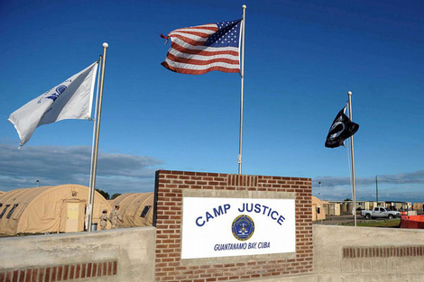 Ordena Trump abrir centro de detención en Guantánamo