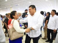 870 tarjetas de Pensión Bienestar y 100 certificados de vivienda