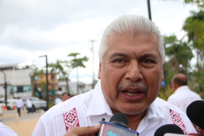 Inicia refrendo del transporte público